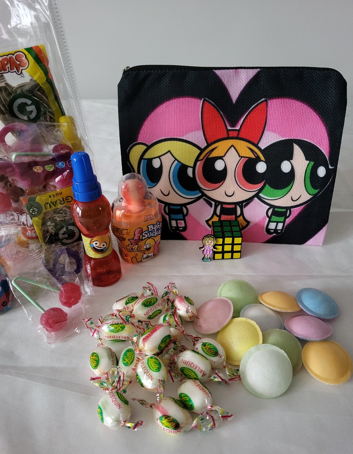 Sacs cadeaux et bonbons rétro